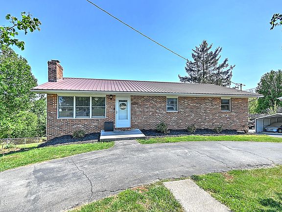 3rd image of 134 Grandview Rd