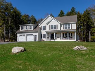 7 Flintlock Dr, Windham, ME 04062