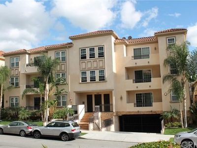 556 E Palm Ave APT 203, Burbank, CA, 91501