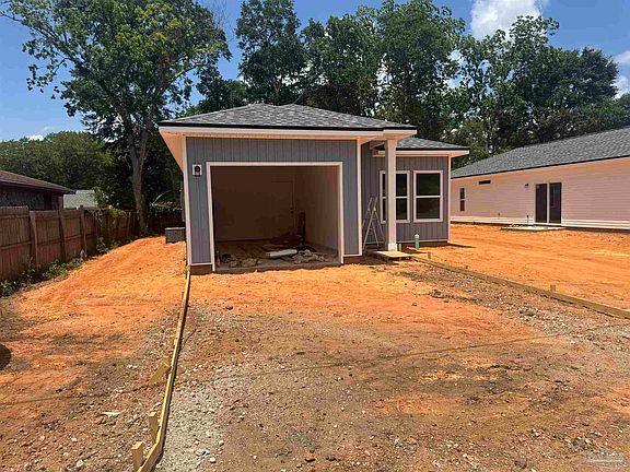 2nd image of 8607 Rose Ave
