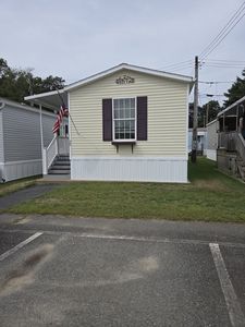 1044 Phillips Rd Trlr 20, New Bedford, MA, 02745
