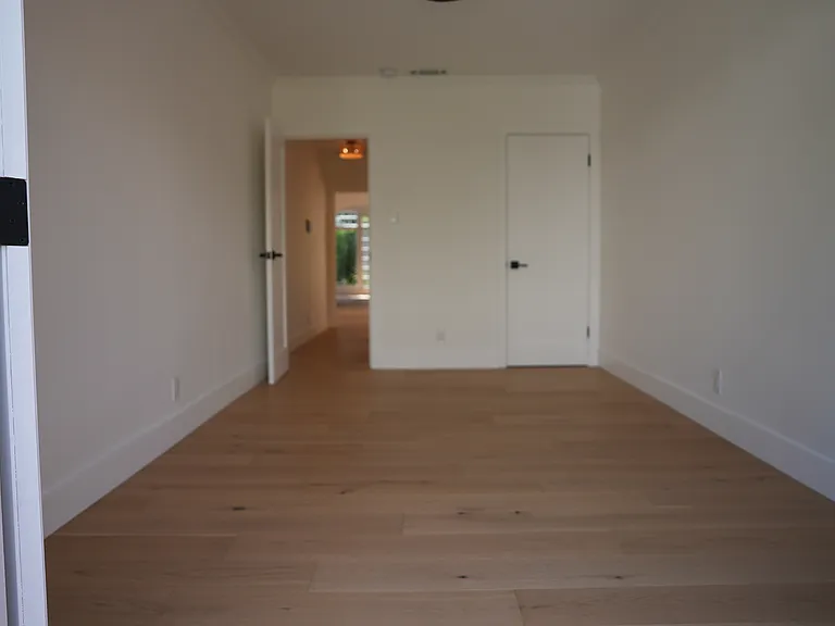 1020 N La Jolla Ave #1020 — Photo 37