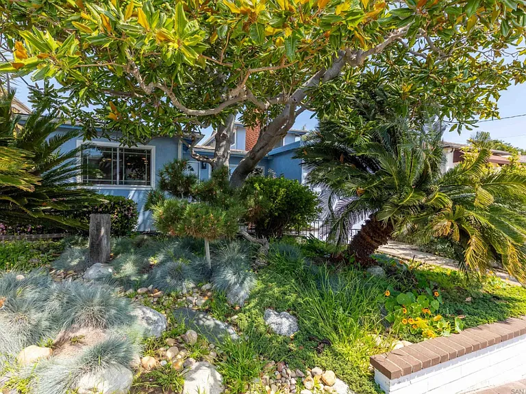 5146 Solar St — Photo 3