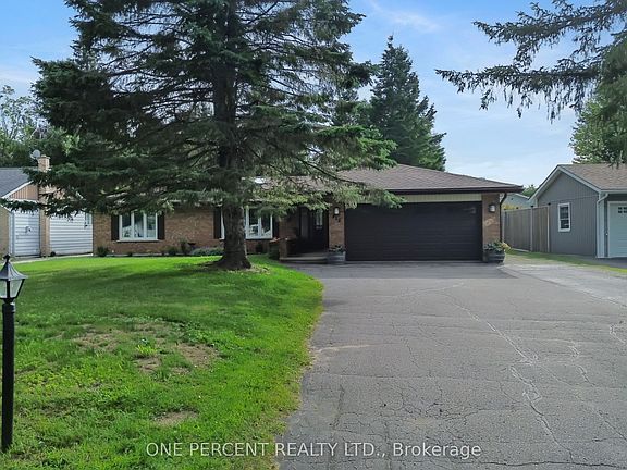 2nd image of 412 Manitoba St