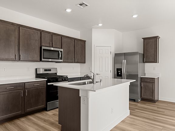 Your chef-ready kitchen awaits!