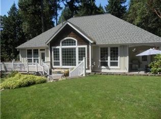 10914 Matthews Way, Anderson Island, WA 98303