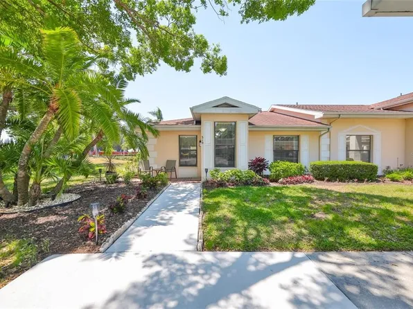 319 Kelsey Way #1, Sun City Center, FL 33573