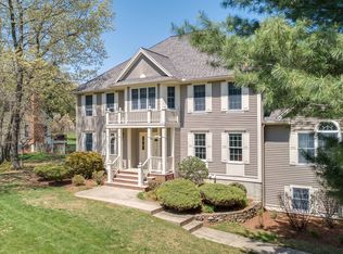 64 Notre Dame Rd, Bedford, MA 01730