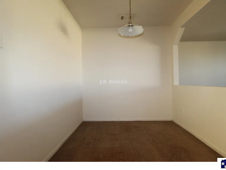 4607 Lloyd Dr — Photo 47