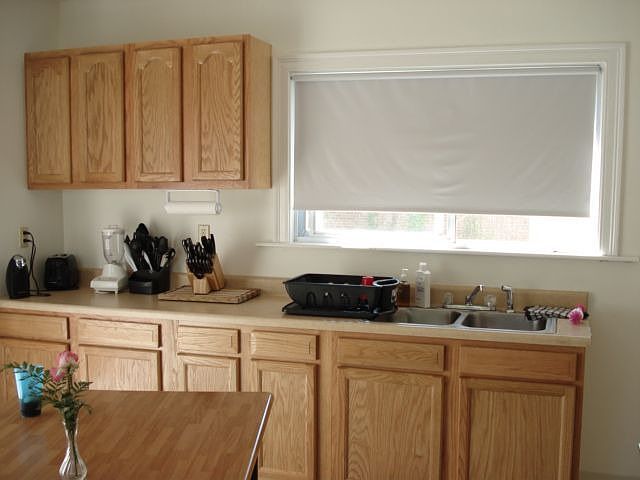 2nd image of 1370 Eddy St