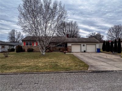 1913 Palo Verde Dr, Youngstown, OH, 44514