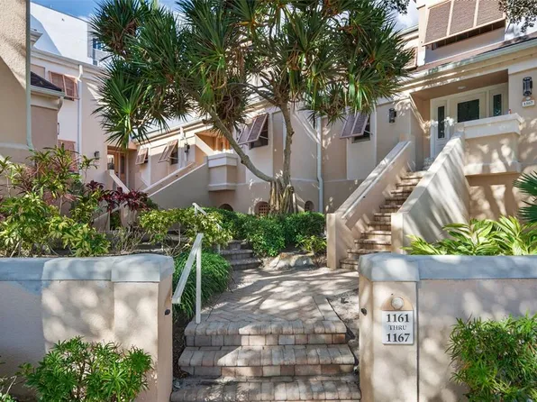 1163 Coquille St #207, Sarasota, FL 34242