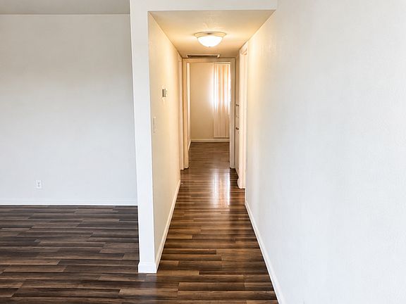 4th image of 412 W Monroe Ave APT 14