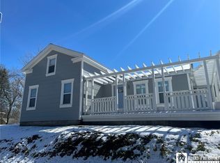 96 W Main St, Westfield, NY