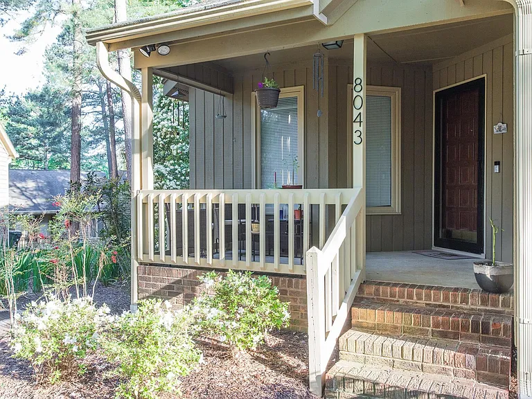 8043 Grey Oak Dr — Photo 3