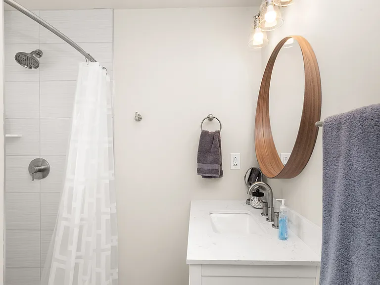 265 E 6th Ave #1 — Photo 16
