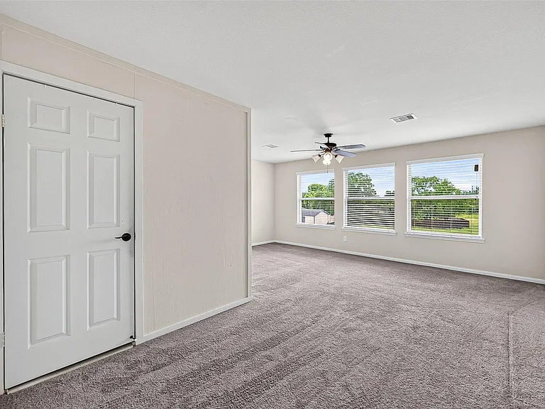 2931 Oakdale Landing Ct — Photo 37