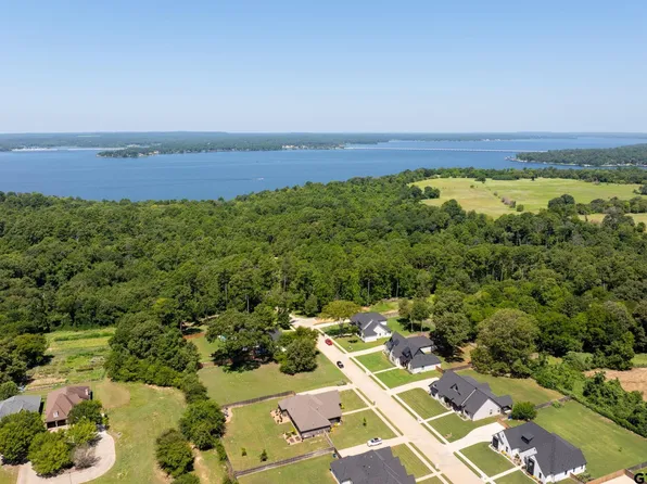 280 White N Gail Ln, Bullard, TX 75757