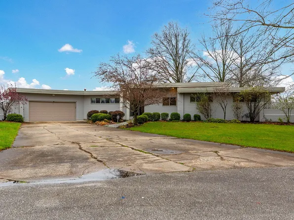 8 Melody Ln, Mexico, MO 65265