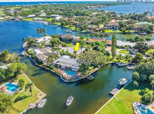 1487 Point Way, North Palm Beach, FL 33408