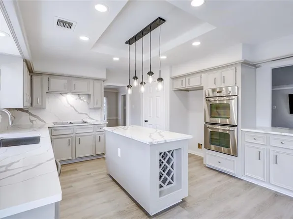 3314 Hickory Falls Dr, Kingwood, TX 77345