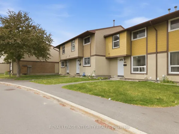 2570 Southvale Cres #82, Ottawa, ON K1B 5B6