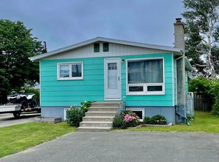 10 Brodie Ave, Glace Bay, NS B1A 2P1