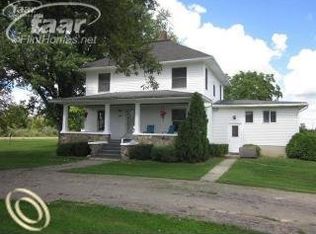 12488 Baldwin Rd, Gaines, MI 48436