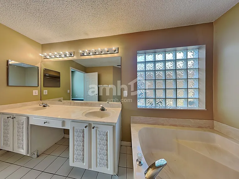 3644 Becontree Pl — Photo 14