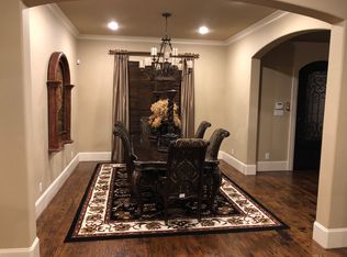 5216 Sendero Dr, Benbrook, TX 76126