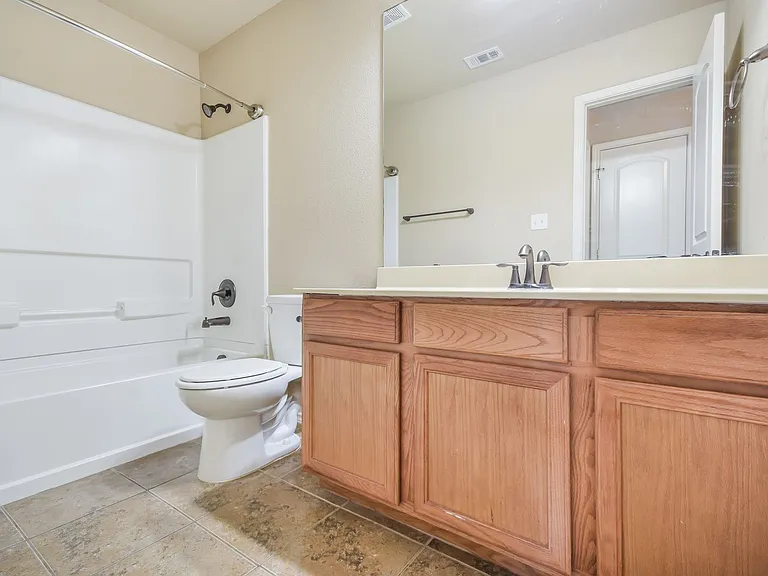 1508B Muirfield Bend Dr — Photo 15