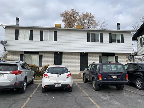 2nd image of 1305 E Hidden Creek Ct