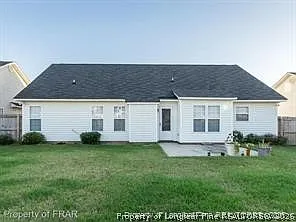 1422 Mingary Ave — Photo 2