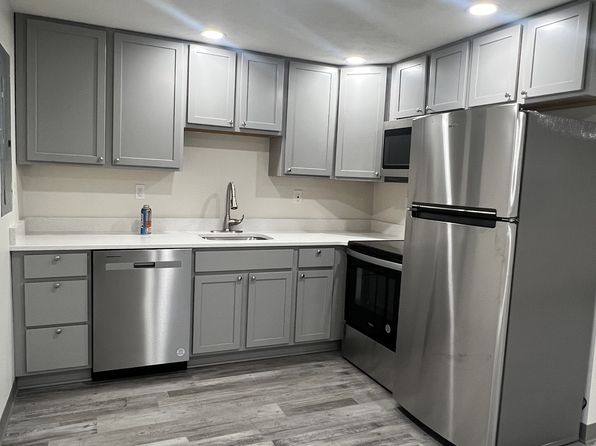 201 Kathleen Dr APT 7