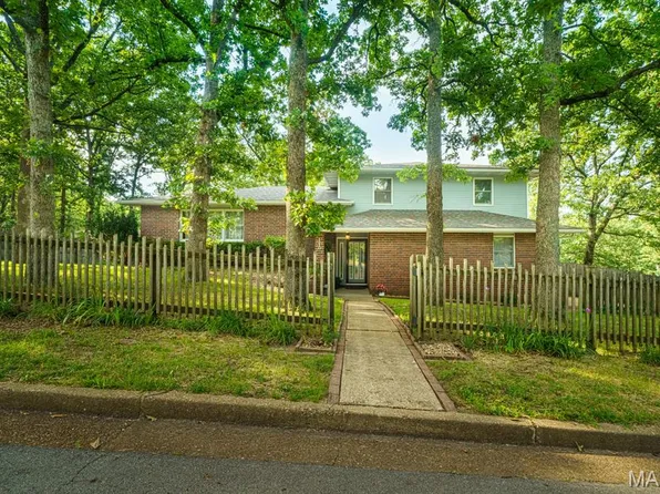 1310 California Dr, Rolla, MO 65401