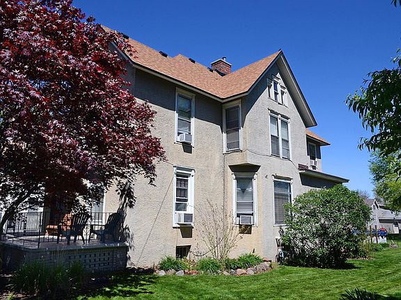3rd image of 506 E Broadway St