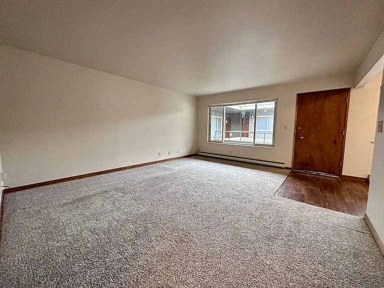 Welcome to Parkwood Apartments! — Photo 5