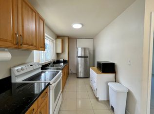 2139 Mahalo St #C, Honolulu, HI 96817