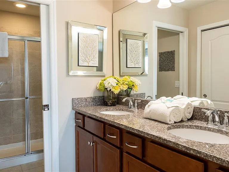 8894 Geneve Ct — Photo 19