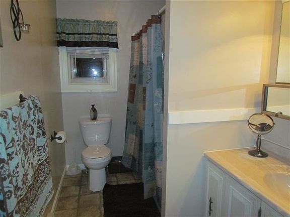 upstairs bathroom