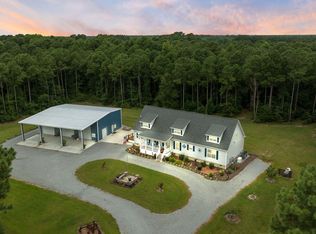 806 McArthur Pond Rd, Mount Olive, NC 28365