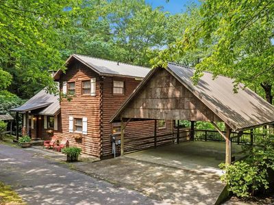 360 Cherokee Trace, Lake Toxaway, NC, 28747