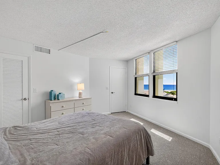 2800 N Ocean Dr #A-3A — Photo 30