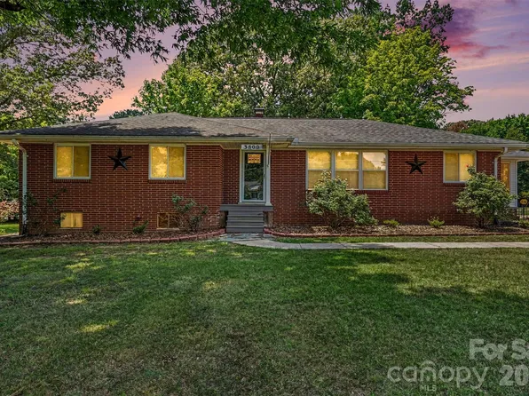 3800 Centergrove Rd, Concord, NC 28025