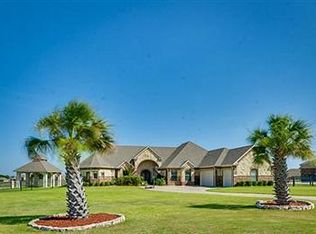 2521 Garrett Ct, Cedar Hill, TX 75104