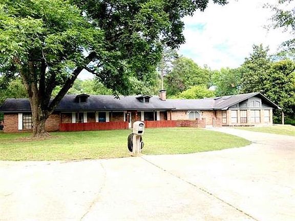2nd image of 1664 Abbie Ln