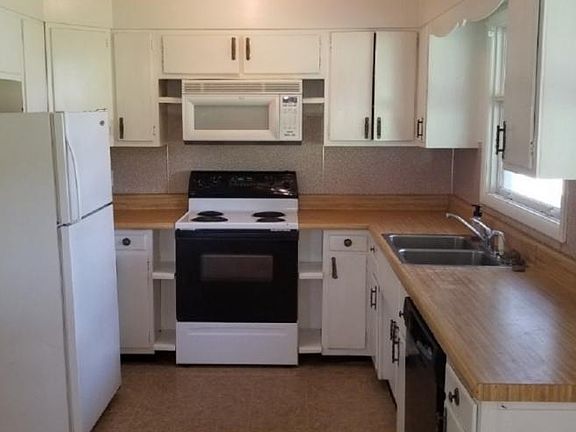 2nd image of 2564 Lafayette Cir
