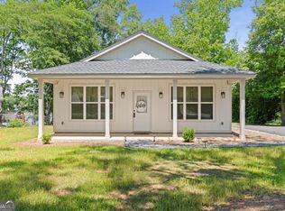 23 Skyland Dr W, Locust Grove, GA 30248