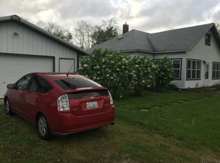 16610 Three Oaks Rd, Three Oaks, MI 49128