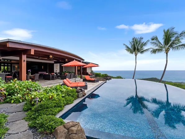 81-555 Kaiue St, Kealakekua, HI 96750